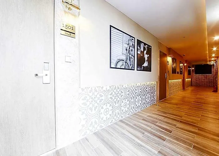 Boutique 9 Neung-dong Hotel