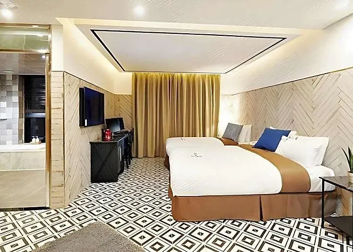 Hotel Boutique 9 Neung-dong
