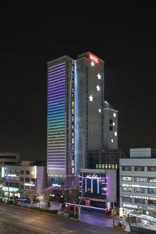 Boutique 9 Neung-dong Hotel 3*